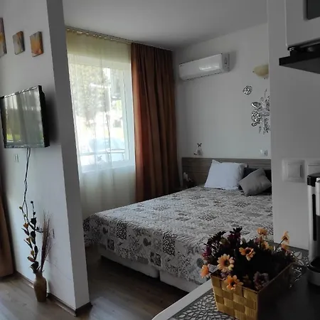 Apartment Николова Клара
